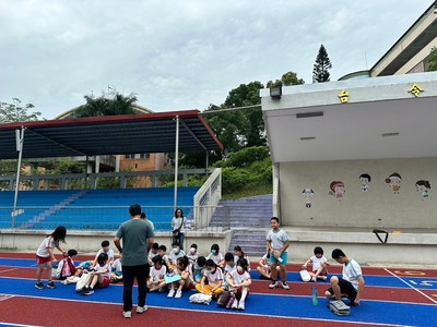 112學年度景新成年禮-六年級小鐵人(六年1班)