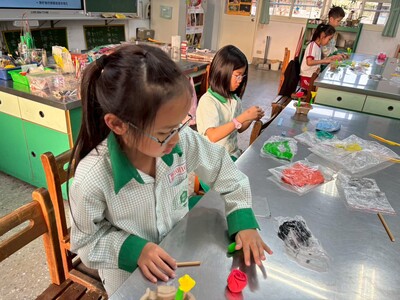 114_2週五社團_黏土x奶油膠藝術社
