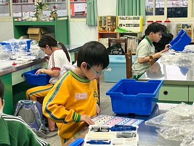 114_2週四社團_STREAM動力機械樂高