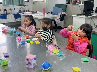 114學年度寒假育樂營_寶可夢黏土社